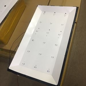 32 инчов оптичен дизайн за DLED телевизор