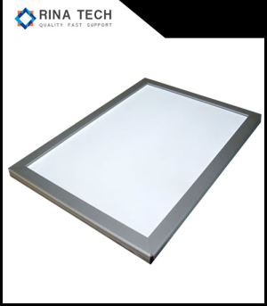 LED акрилна светлинна кутия